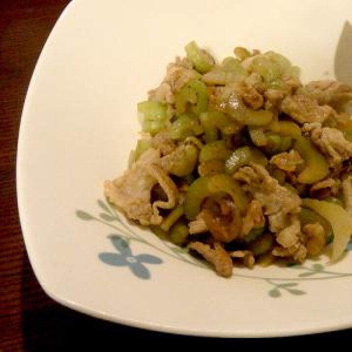 豚肉とセロリのバター醤油炒め